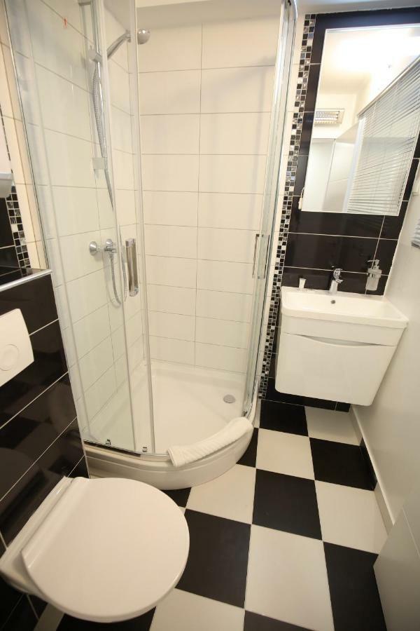 365 Rooms زادار المظهر الخارجي الصورة